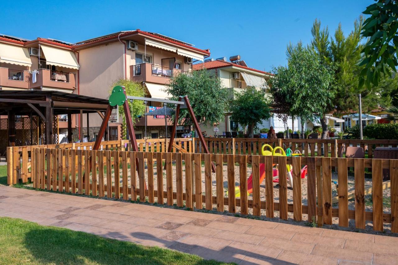 Castro Deluxe Apartment Торони Екстериор снимка