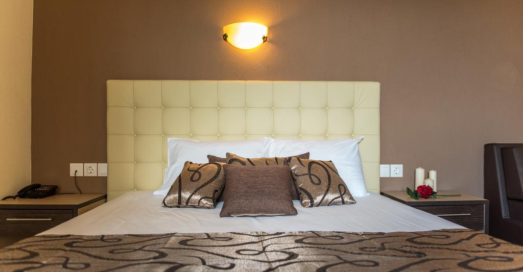 Castro Deluxe Apartment Торони Екстериор снимка