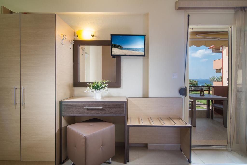 Castro Deluxe Apartment Торони Екстериор снимка