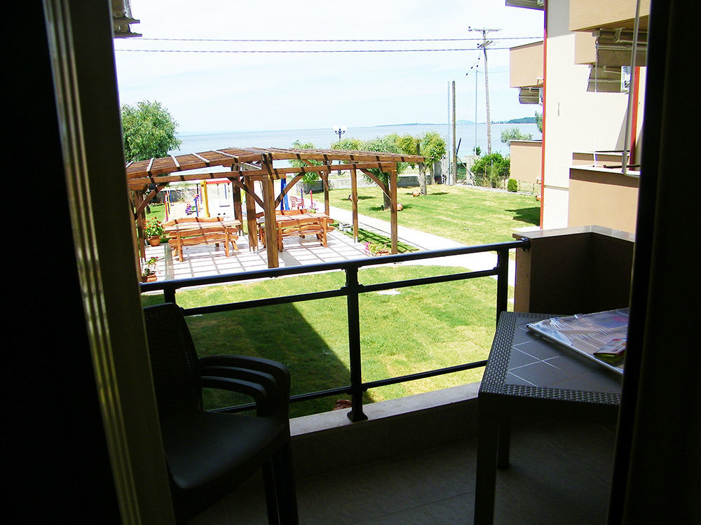 Castro Deluxe Apartment Торони Екстериор снимка