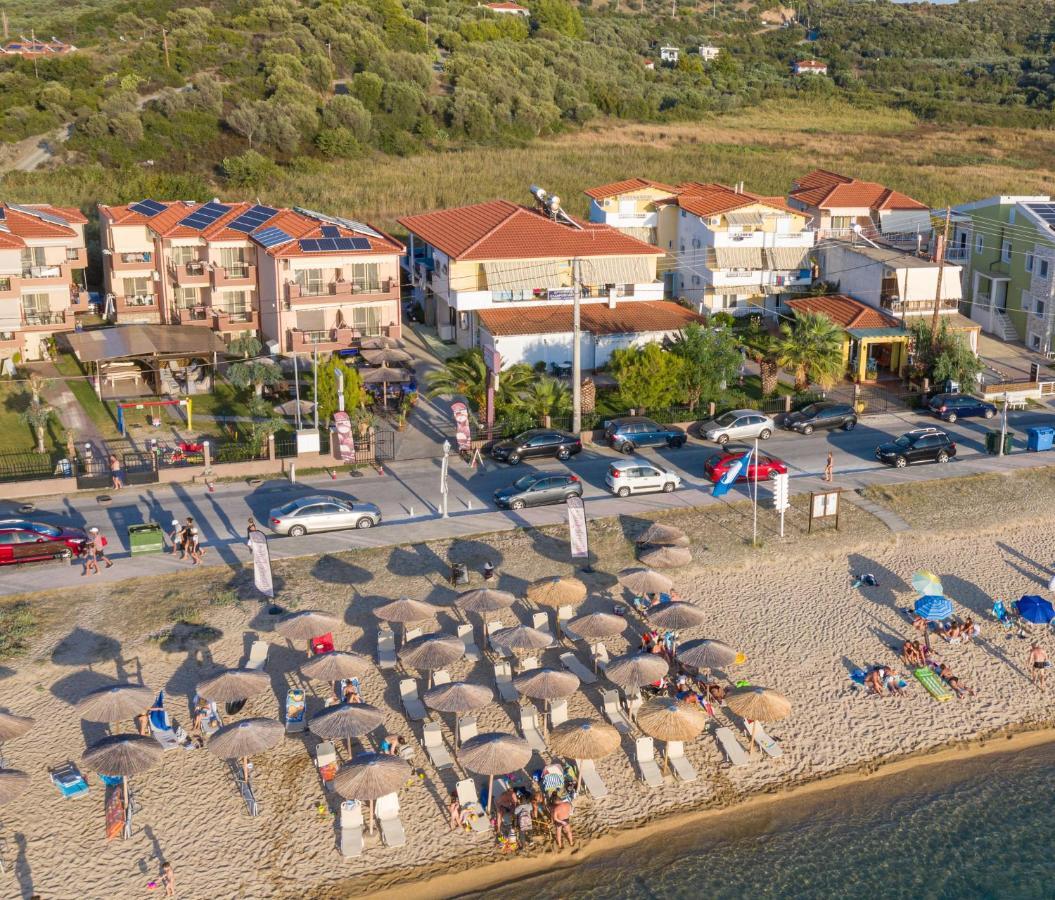 Castro Deluxe Apartment Торони Екстериор снимка