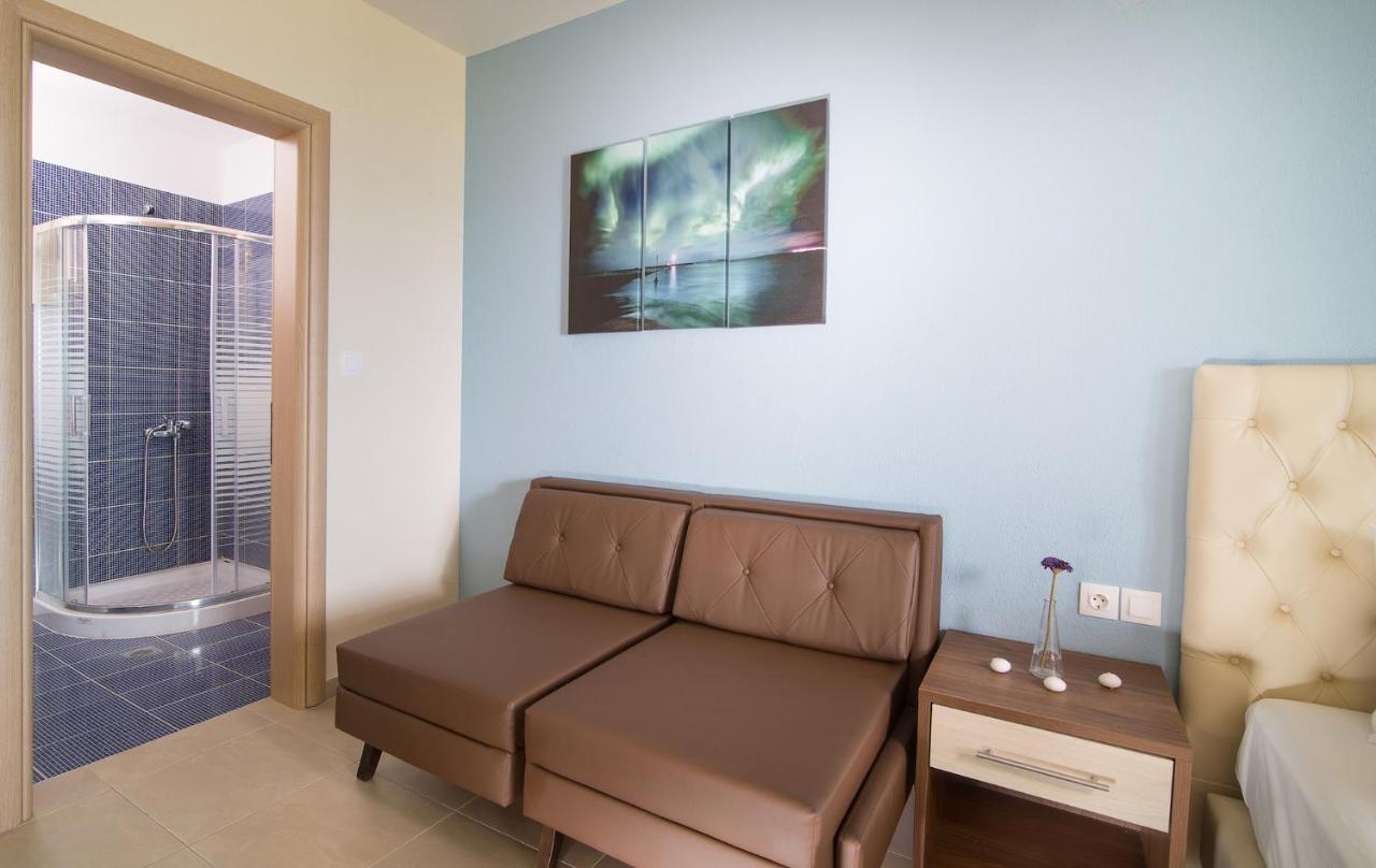Castro Deluxe Apartment Торони Екстериор снимка